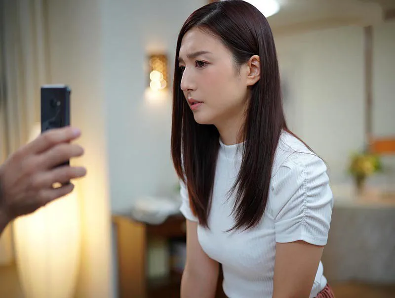 Bà xã lén lút bị chồng yêu bắt quả tang và cái kết jav